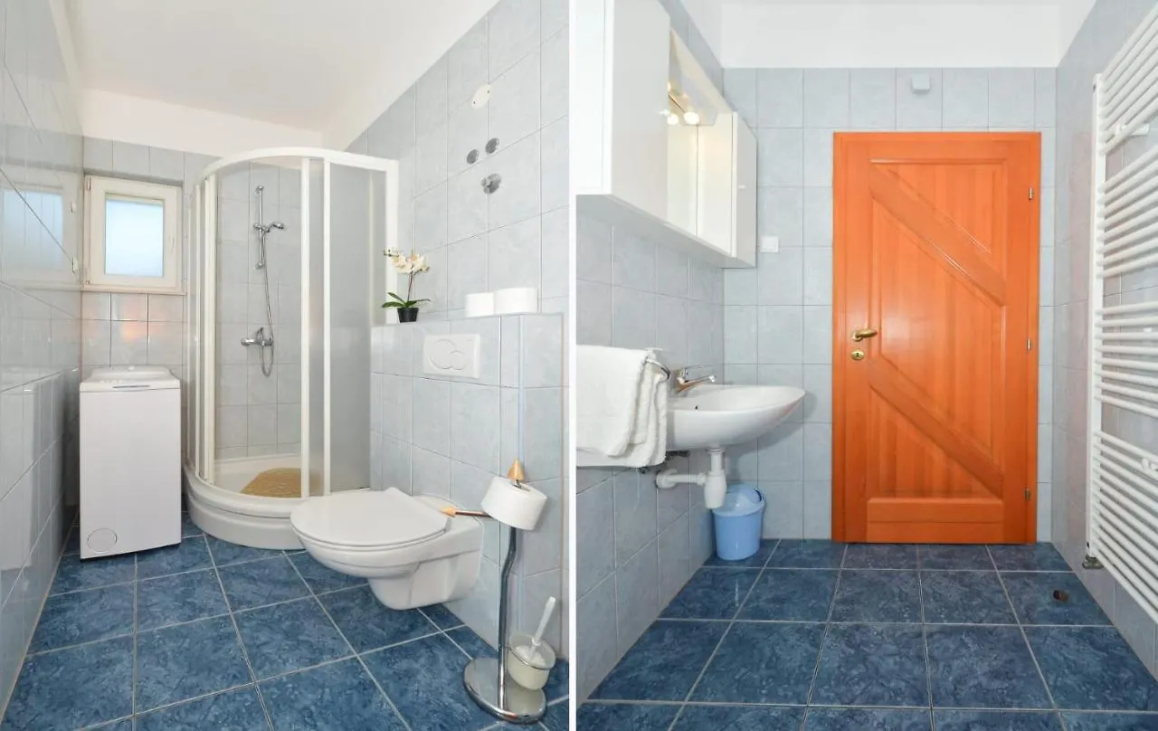 Apartments Santo Trogir - Okrug Gornji Croatia