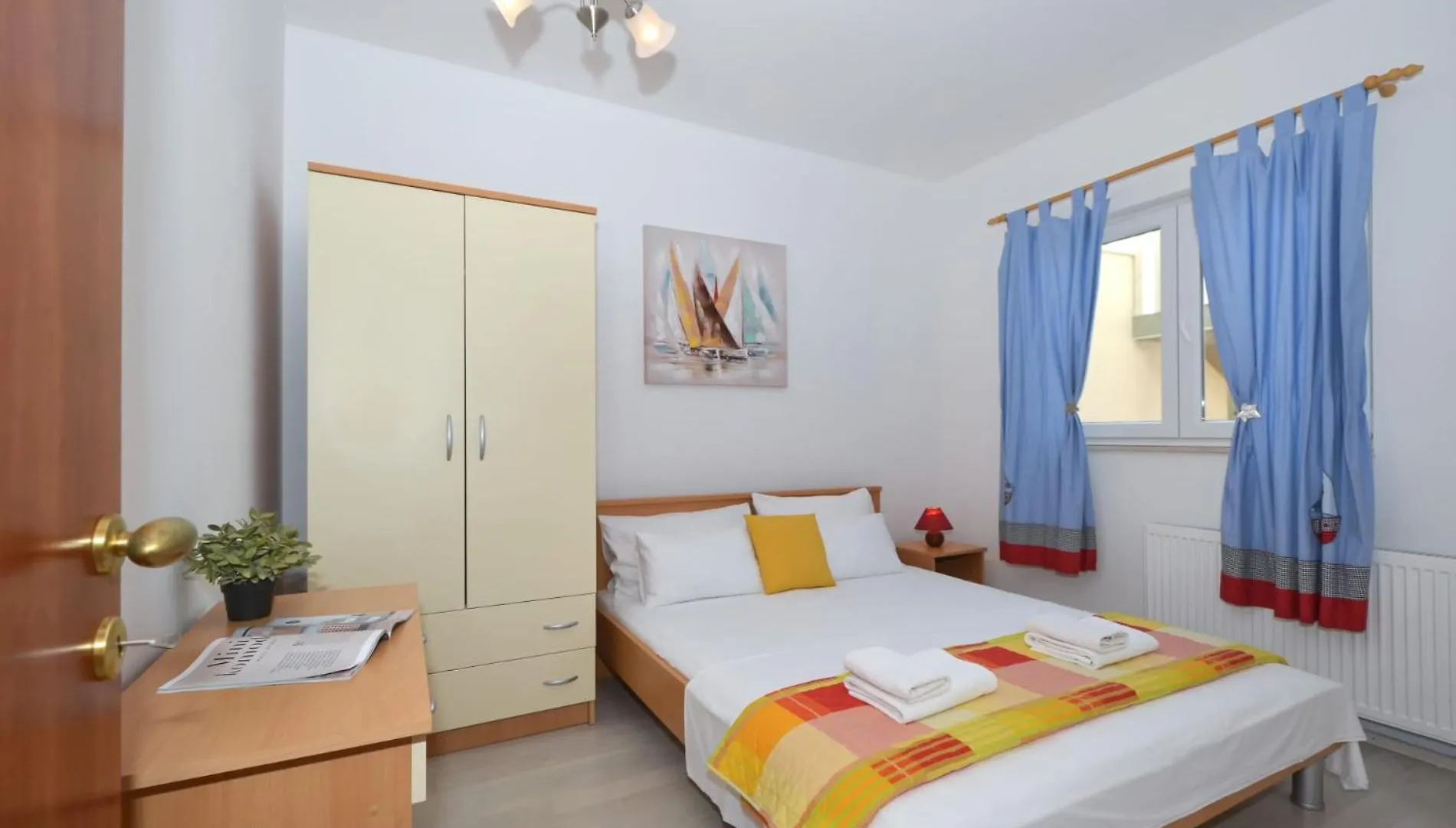 Apartments Santo Trogir - Okrug Gornji