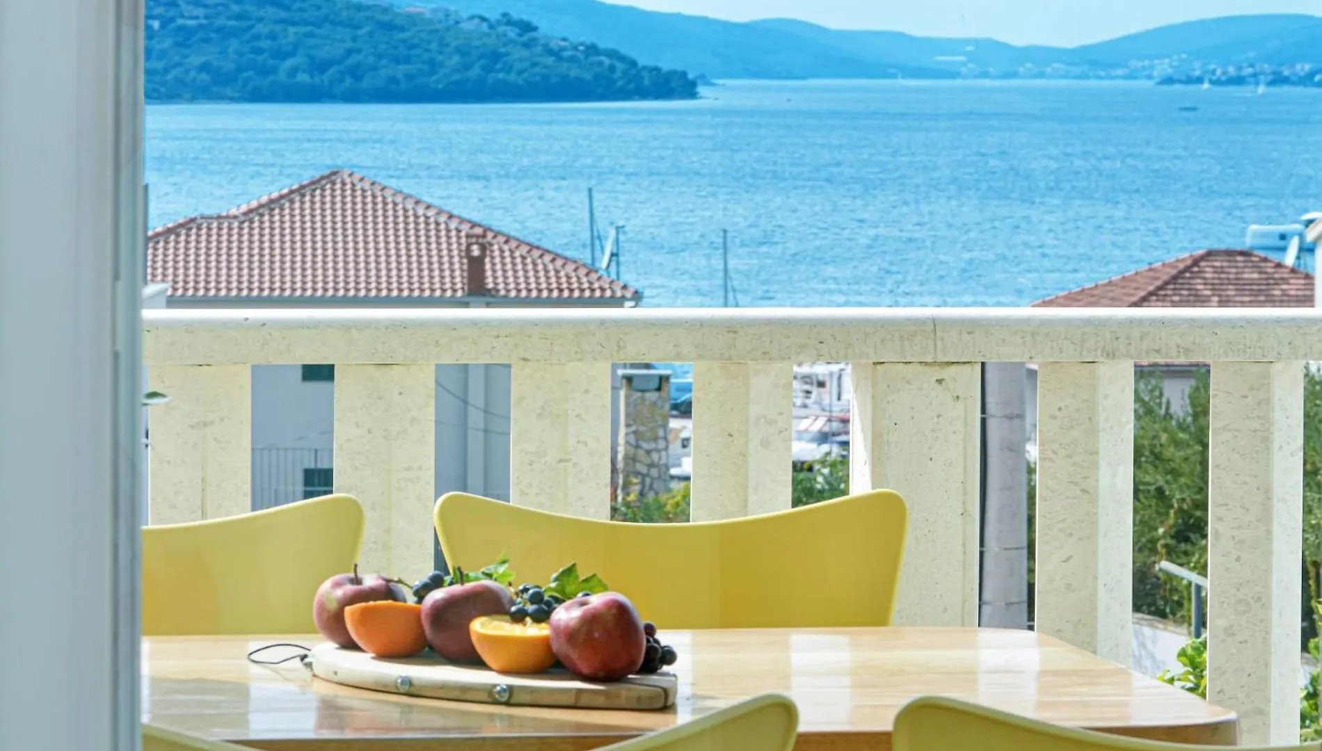 Apartments Santo Trogir - Okrug Gornji